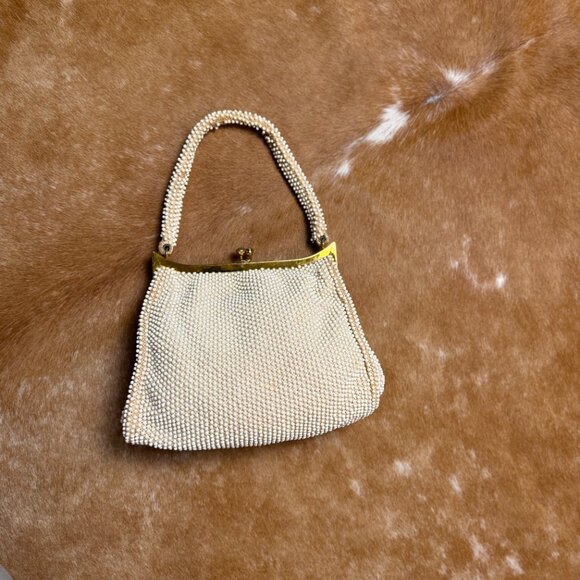 Vintage White Beaded Handbag with Coin Purse, 1950s Pearlcore Evening Bag - Picture 9 of 13